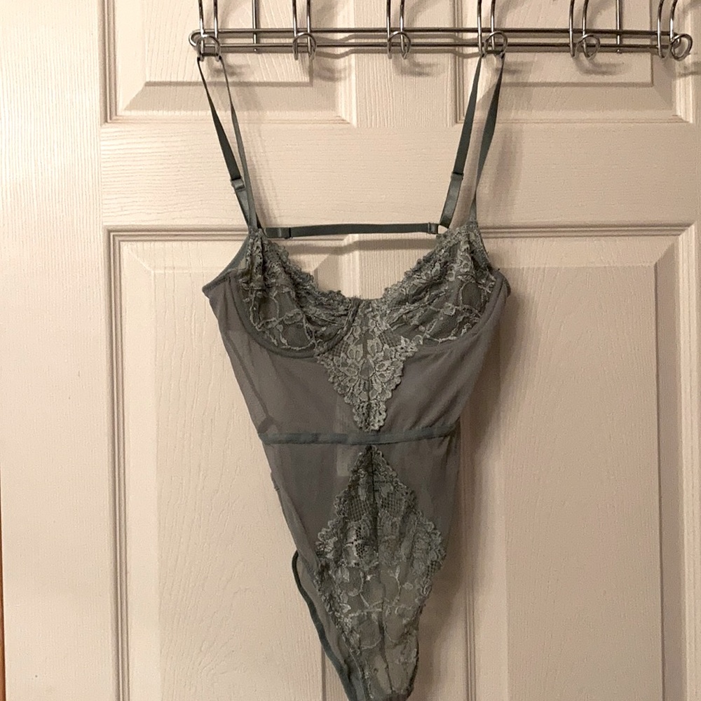 Forever 21 S One Piece light green Lingerie Set
